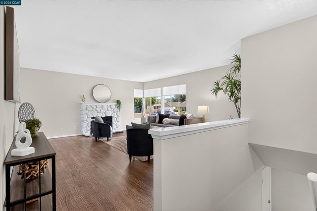 3027 Keith Dr, Richmond, CA 94803