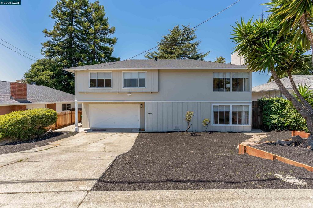 3027 Keith Dr, Richmond, CA 94803