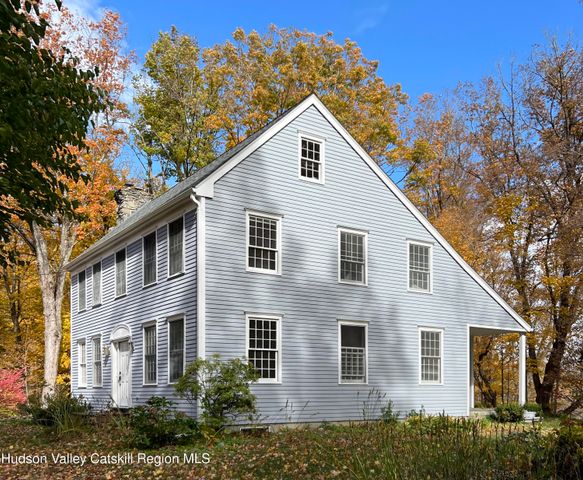 82 Scott Road, Hudson, NY 12534