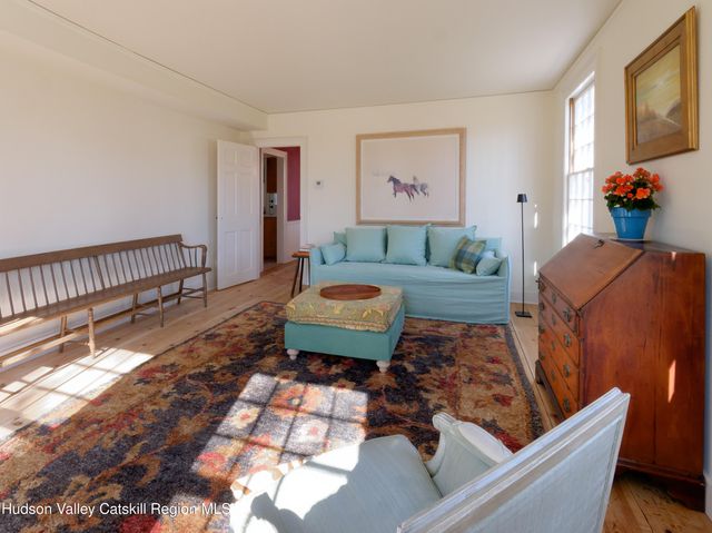 82 Scott Road, Hudson, NY 12534