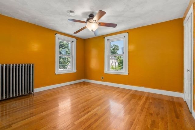 4 Magnolia Pl, Boston, MA 02125