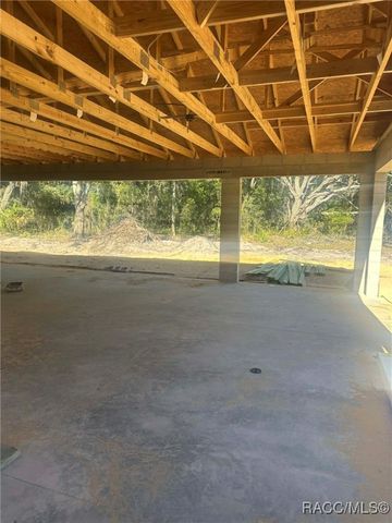 10417 W Dublin Street, Crystal River, FL 34428