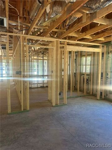 10417 W Dublin Street, Crystal River, FL 34428