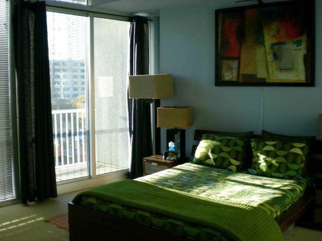 950 W Peachtree Street 1911, Atlanta, GA 30309