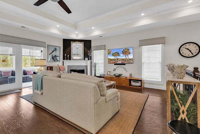 124 Charles Towne Ln., Murrells Inlet, SC 29576