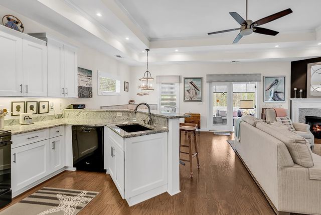 124 Charles Towne Ln., Murrells Inlet, SC 29576