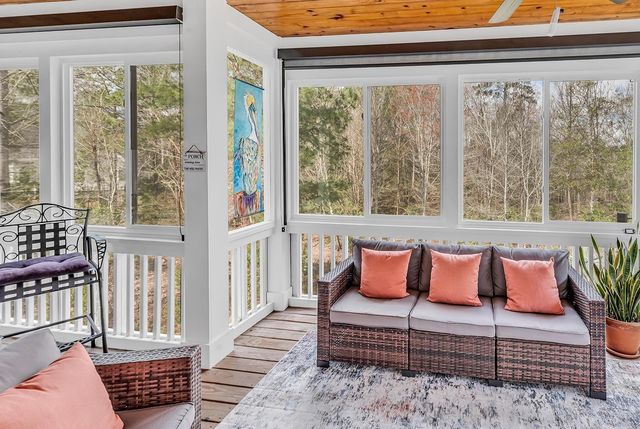 124 Charles Towne Ln., Murrells Inlet, SC 29576