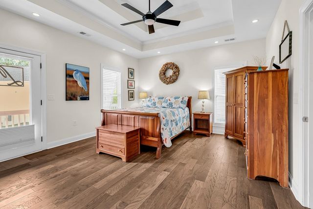 124 Charles Towne Ln., Murrells Inlet, SC 29576