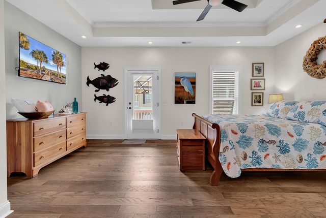 124 Charles Towne Ln., Murrells Inlet, SC 29576