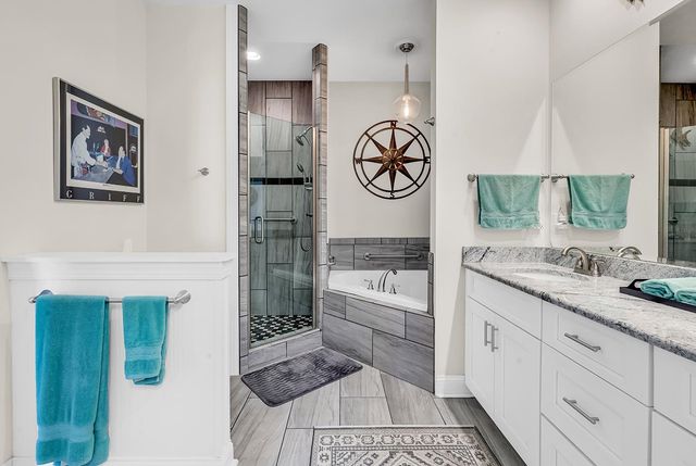 124 Charles Towne Ln., Murrells Inlet, SC 29576