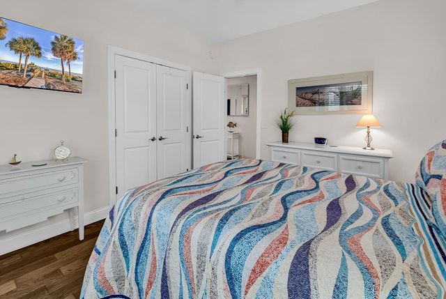 124 Charles Towne Ln., Murrells Inlet, SC 29576