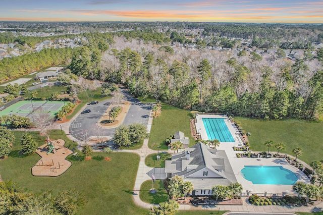 124 Charles Towne Ln., Murrells Inlet, SC 29576