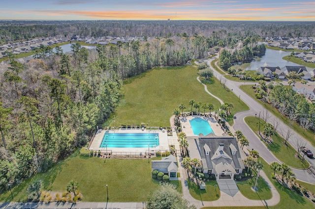 124 Charles Towne Ln., Murrells Inlet, SC 29576