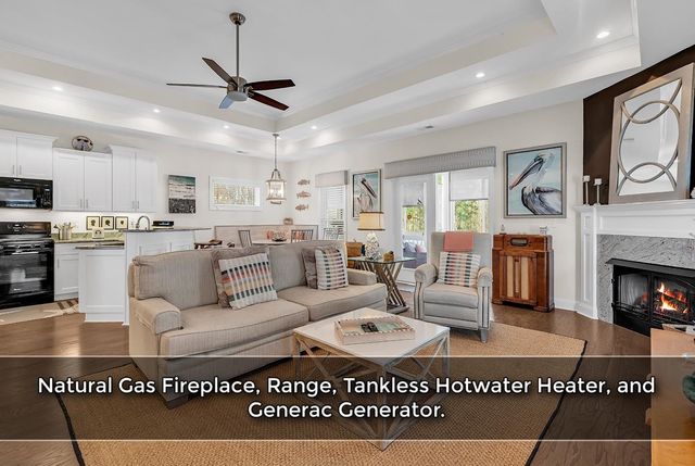 124 Charles Towne Ln., Murrells Inlet, SC 29576