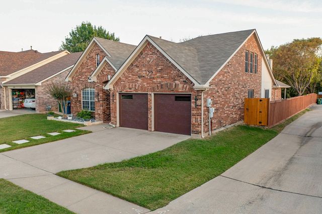 3929 Creek Hollow Way, The Colony, TX 75056