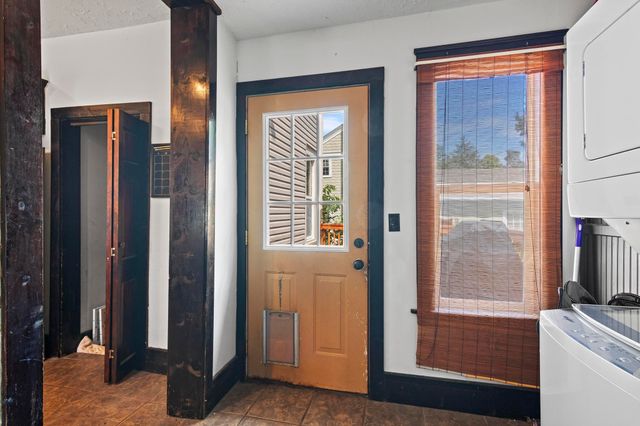 424 East Locust Street, Springfield, MO 65803