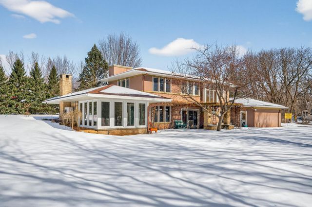 N8811 1047th Street, River Falls, WI 54022