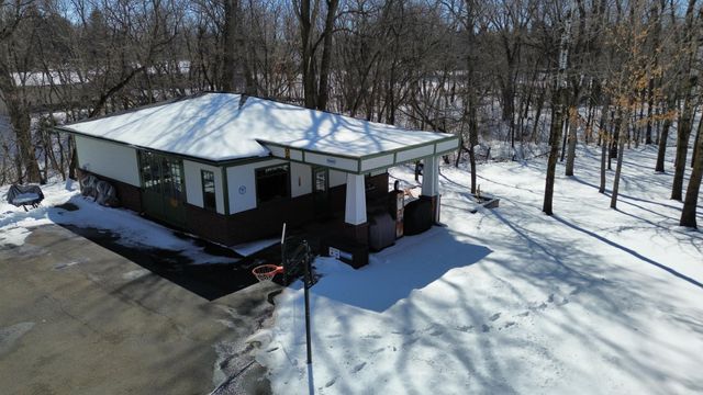 N8811 1047th Street, River Falls, WI 54022