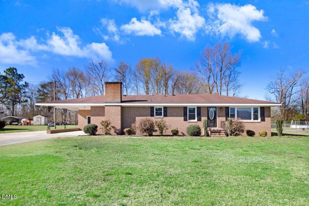 1676 Tommys Road, Goldsboro, NC 27534