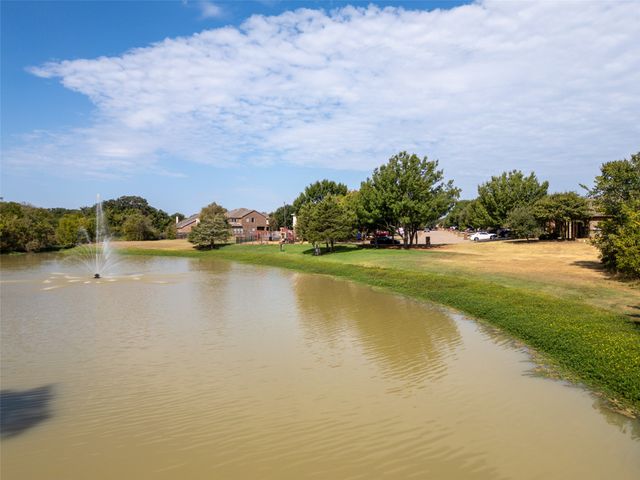 1314 Piedmont Drive, Mansfield, TX 76063