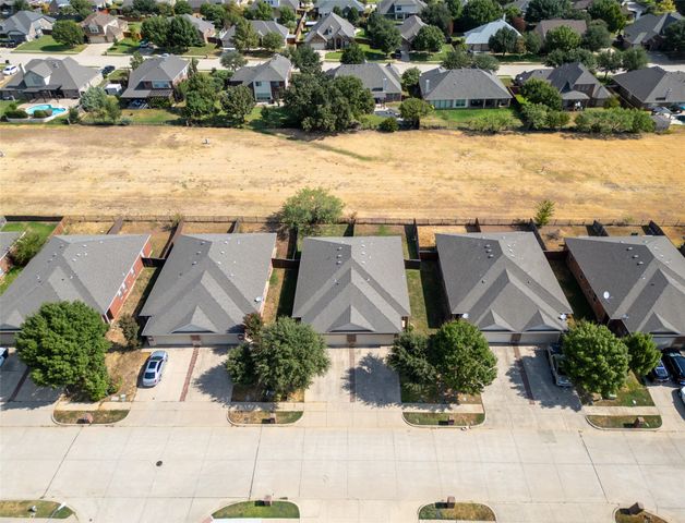 1314 Piedmont Drive, Mansfield, TX 76063