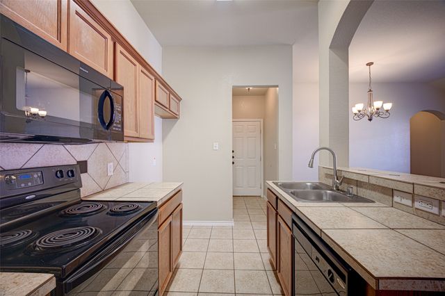 1314 Piedmont Drive, Mansfield, TX 76063