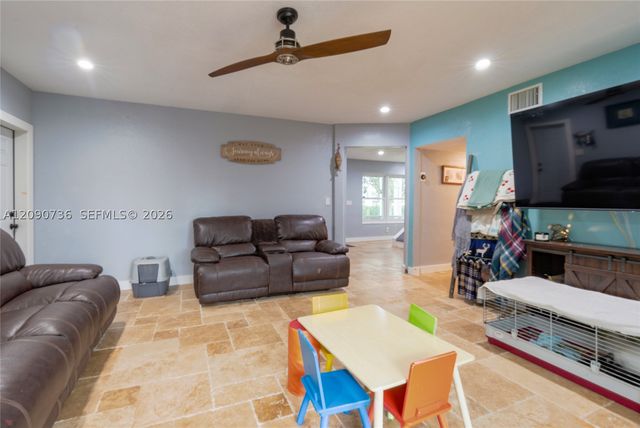 4875 SW 163rd Ave, Southwest Ranches, FL 33331