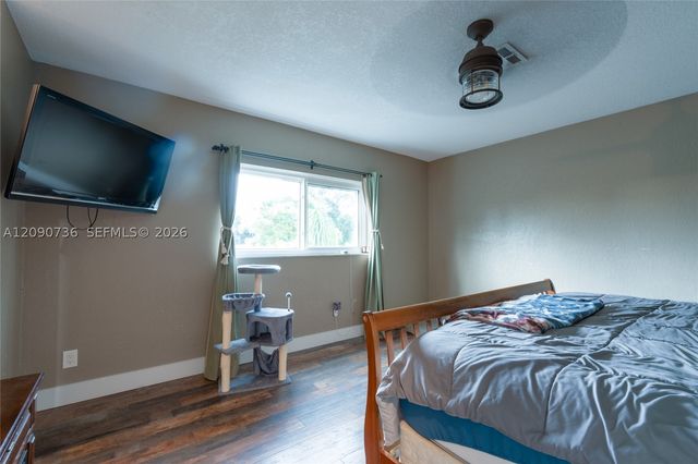 4875 SW 163rd Ave, Southwest Ranches, FL 33331