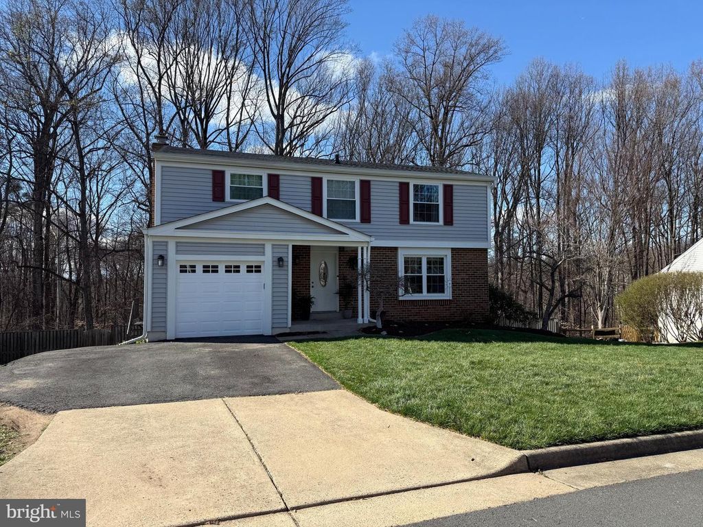 5216 JARRETT CT, Centreville, VA 20120