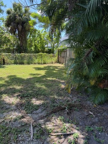 2615 E 28TH AVENUE, Tampa, FL 33605