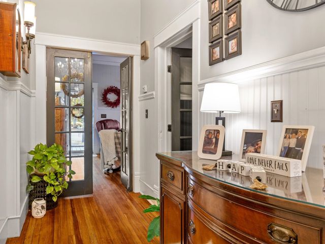 401 E Rutledge Avenue, Gaffney, SC 29340