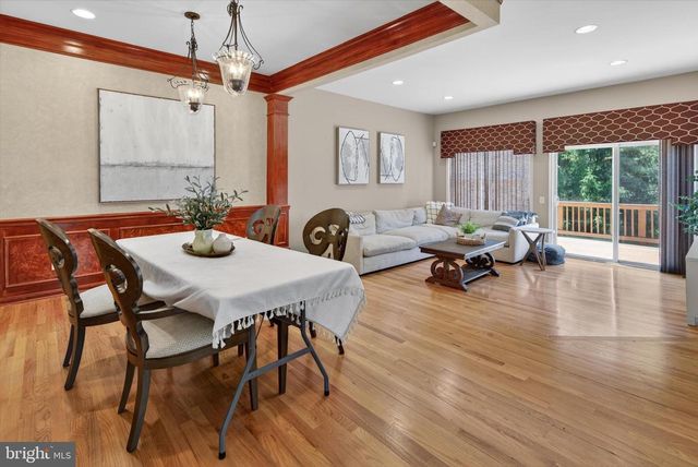 7 CHERRY CT, Lafayette Hill, PA 19444