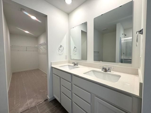 4975 Airlake Drive, Woodbury, MN 55129