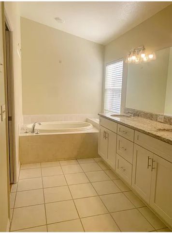 15534 MARTINMEADOW DRIVE, Lithia, FL 33547