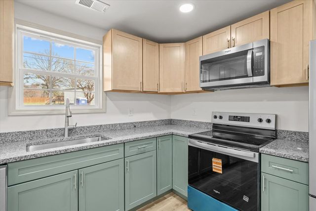 2648 Roberts Circle, Dalton, GA 30721