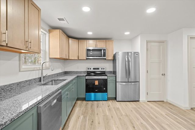 2648 Roberts Circle, Dalton, GA 30721