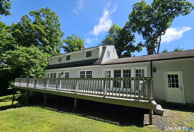 30 Park Road, Woodbury, CT 06798