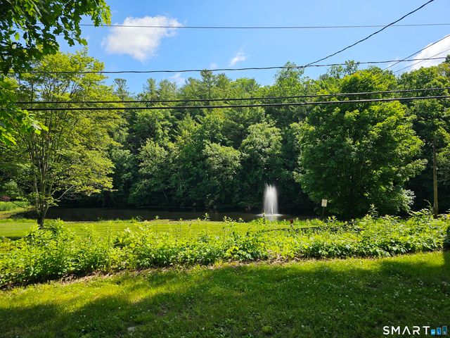 30 Park Road, Woodbury, CT 06798