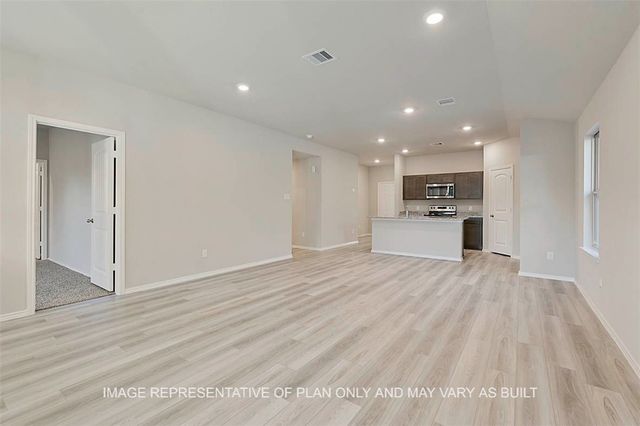 1717 San Jacinto Dr, Brenham, TX 77833