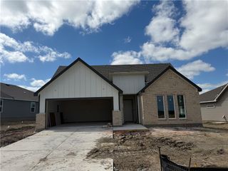 1717 San Jacinto Dr, Brenham, TX 77833