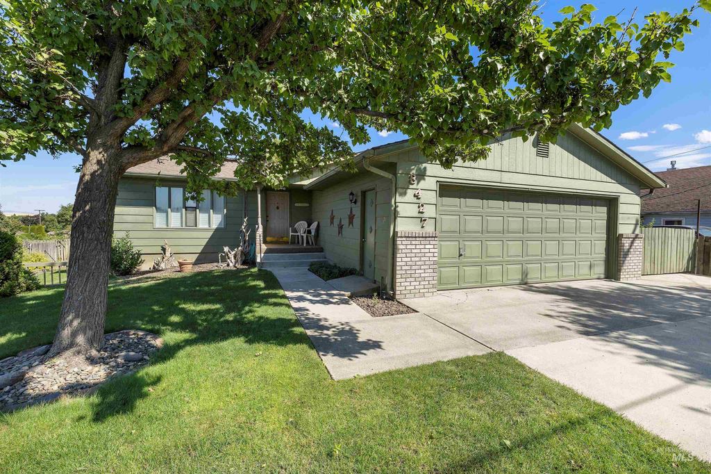 3427 14th Street, Lewiston, ID 83501