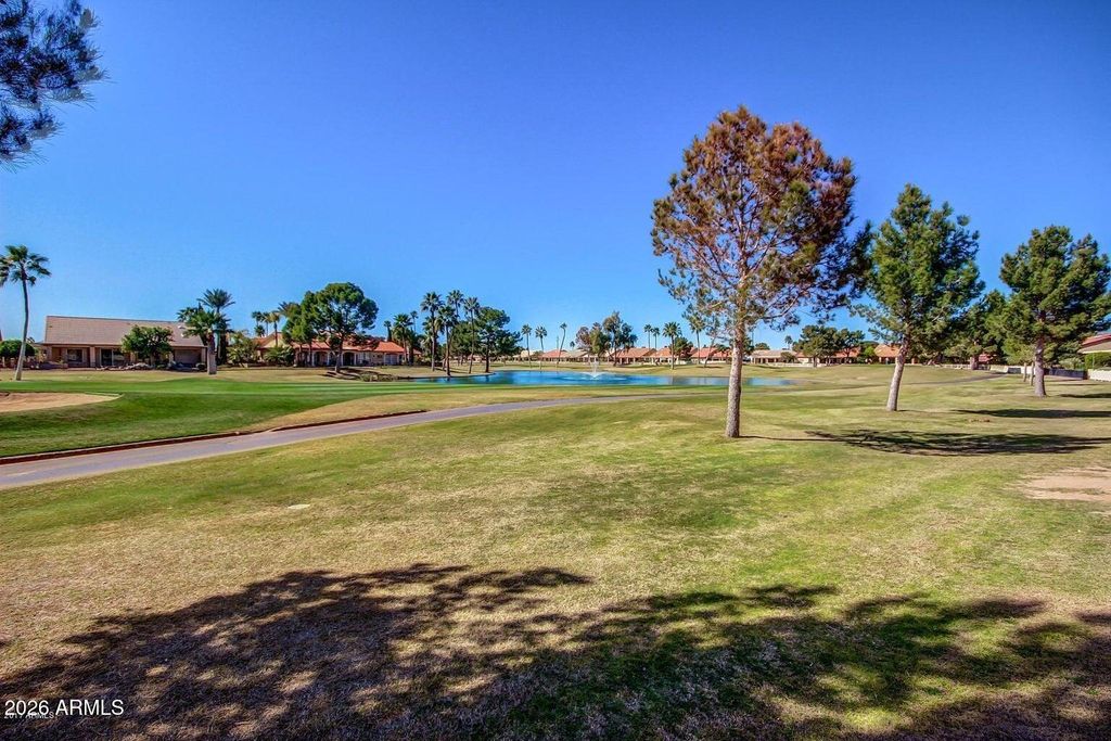 25236 S FLAME TREE Drive, Sun Lakes, AZ 85248 — exterior
