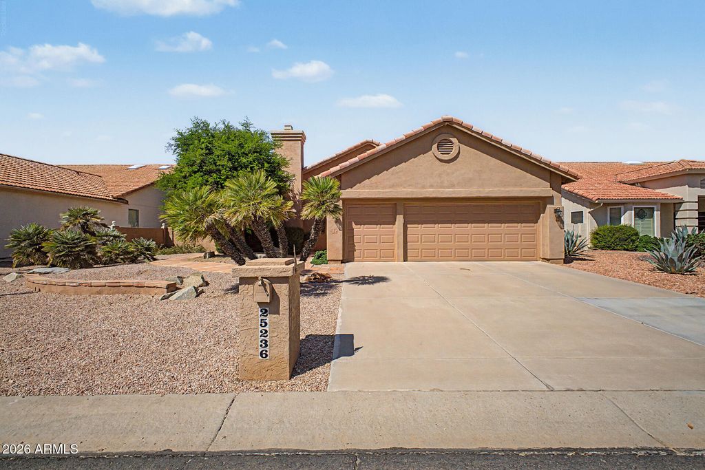 25236 S FLAME TREE Drive, Sun Lakes, AZ 85248 — photo 4
