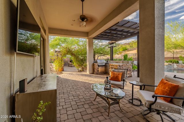 1813 W CAMARGO Court, Anthem, AZ 85086