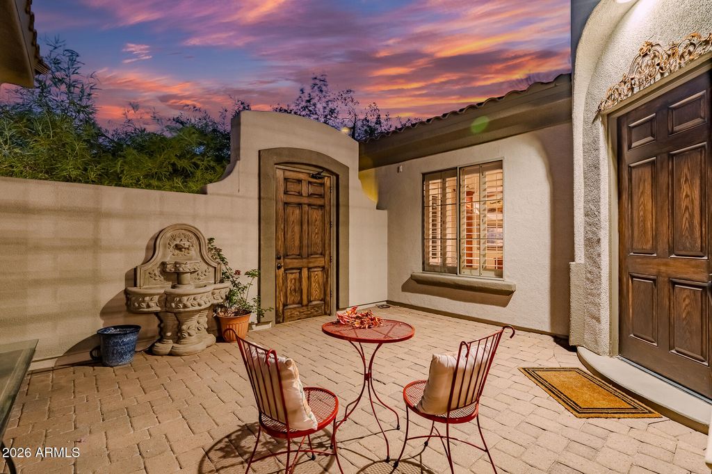 1813 W CAMARGO Court, Anthem, AZ 85086 — photo 2
