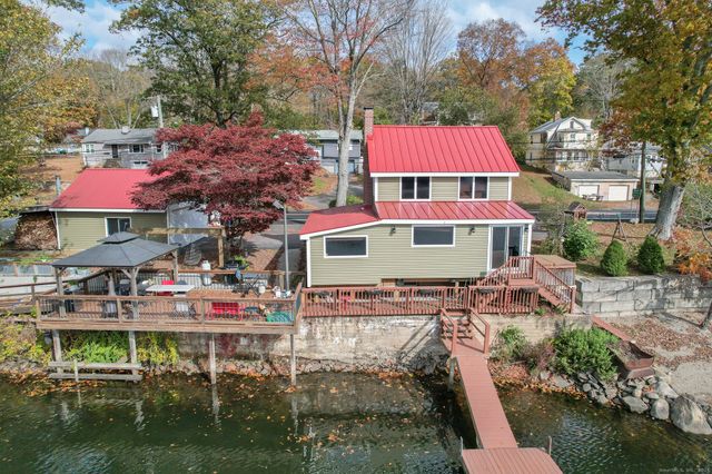 3 Roosevelt Drive, Seymour, CT 06483