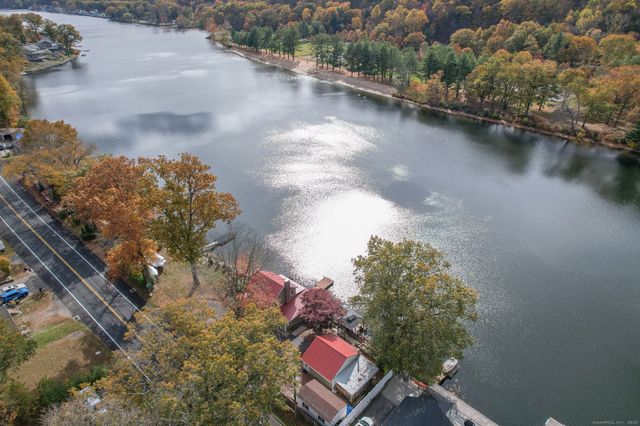 3 Roosevelt Drive, Seymour, CT 06483