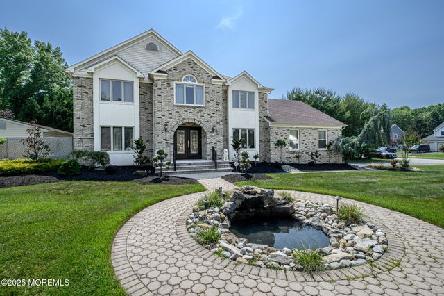 1 Wilfred Road, Manalapan, NJ 07726