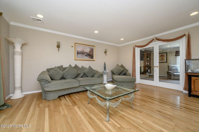 1 Wilfred Road, Manalapan, NJ 07726