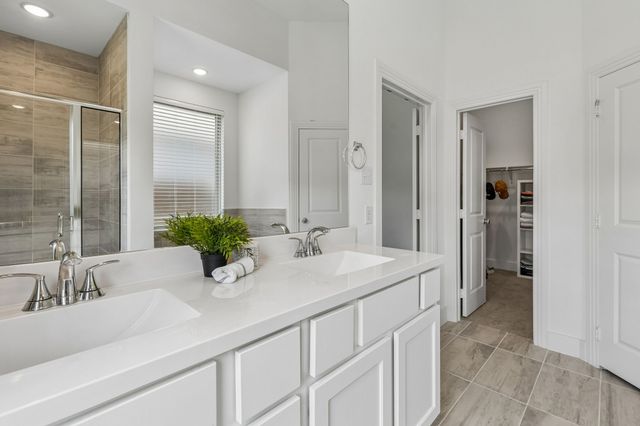 1749 Eagle Landing, Van Alstyne, TX 75495